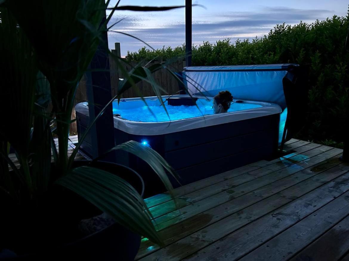 Studio & Spa La Discrete Saint-Évarzec Eksteriør bilde